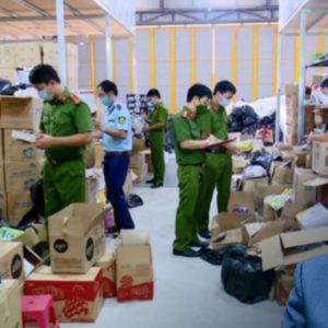 THANH TRỪNG BẰNG LUẬT, NGƯỜI DÂN KHÔNG CÒN CHỖ THỞ